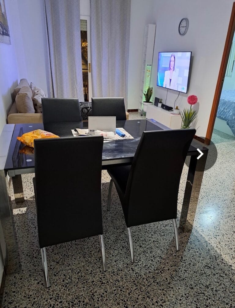 Alquilo habitación para chicas