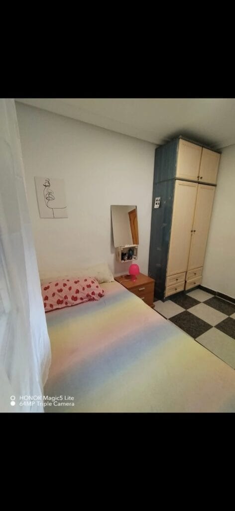 Busco compañera de piso — foto 3