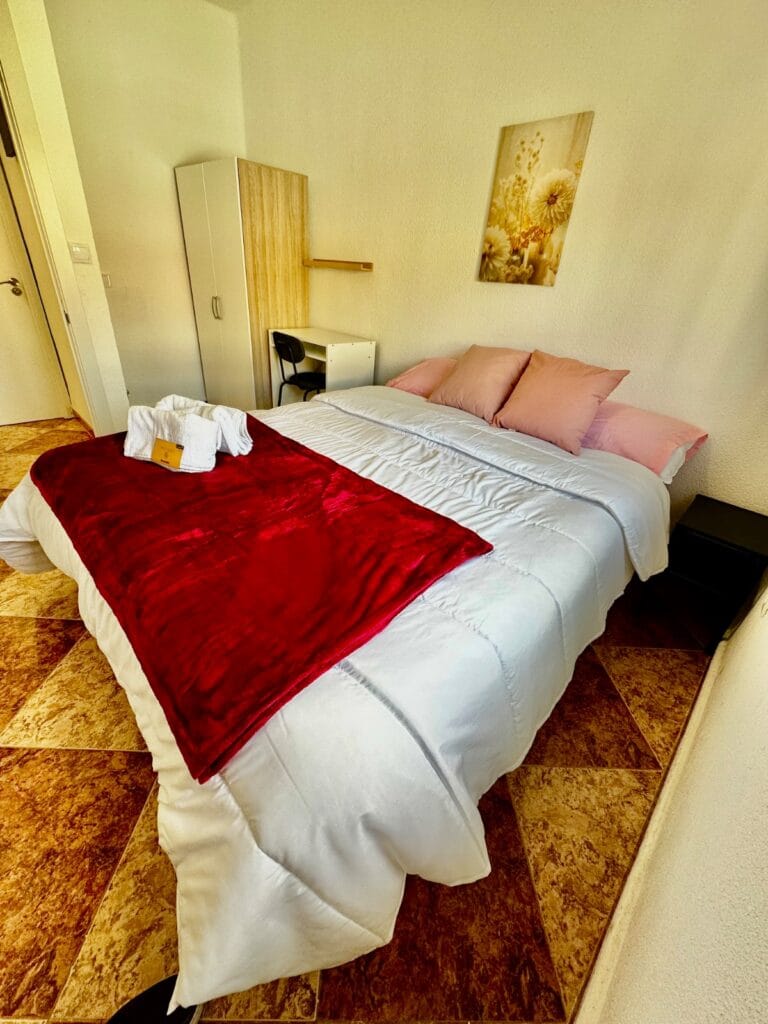 Habitación para parejas o 2 personas — foto 2