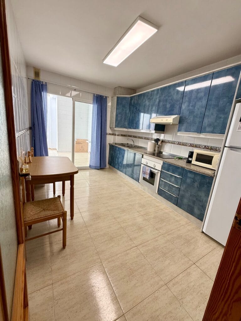 Primera línea de playa 2 hab | Paseo marítimo | Ideal familias — foto 9