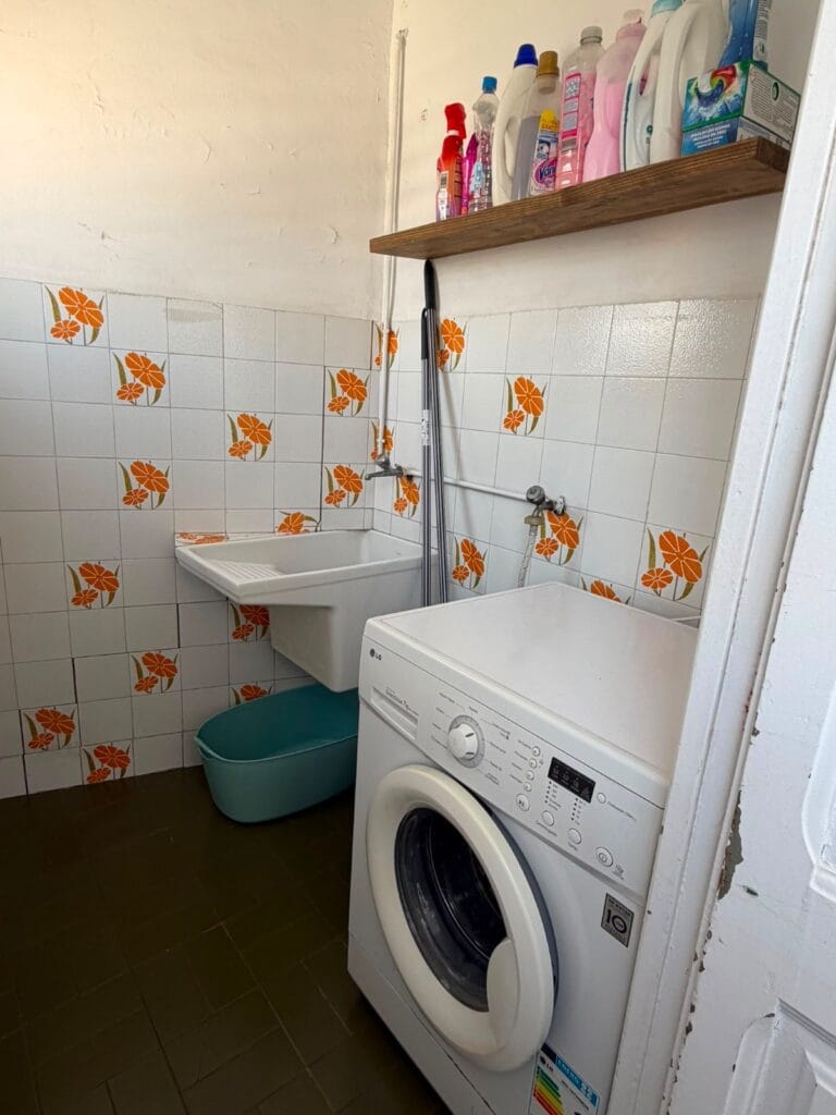Habitación en Plaza Tetuán — foto 2