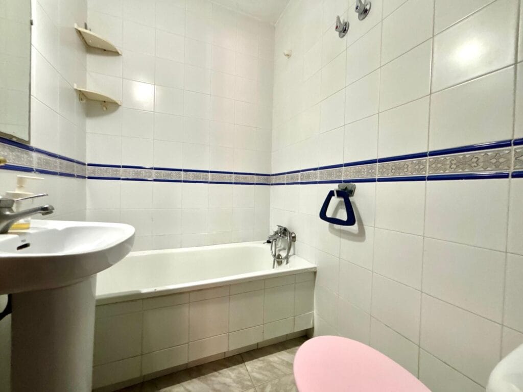PISO EN TIRO PICHÓN DE 3 HABITACIONES Y 2 BAÑOS PARA TEMPORADA ESCOLAR — foto 5