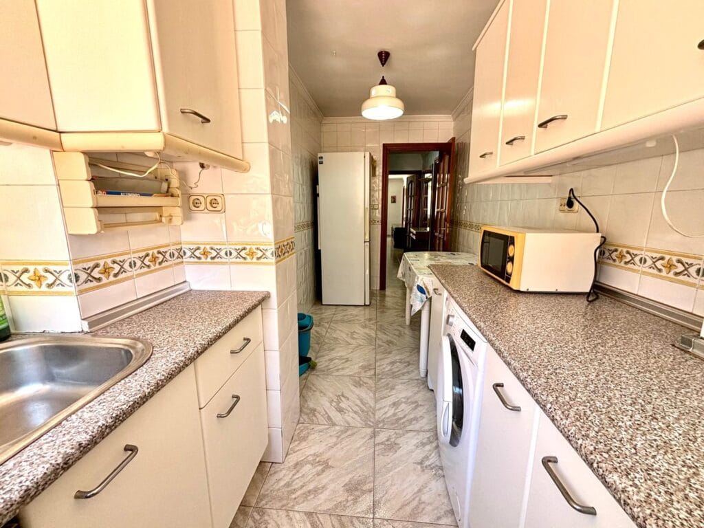 PISO EN TIRO PICHÓN DE 3 HABITACIONES Y 2 BAÑOS PARA TEMPORADA ESCOLAR — foto 8
