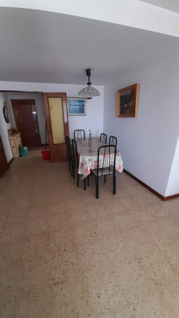 Se alquila habitación en Móstoles — foto 1