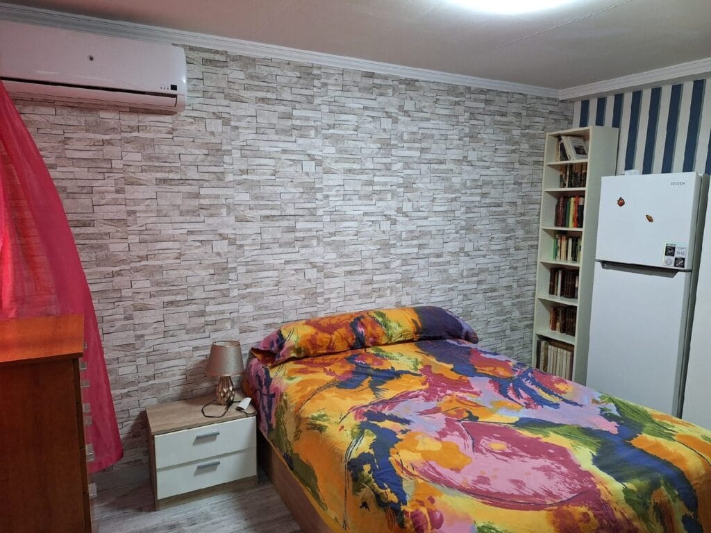 Habitaciòn en Torrent-Valencia — foto 3