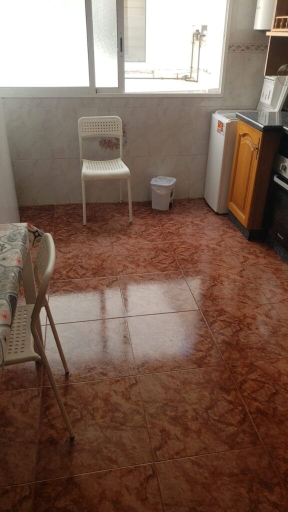 ¿Buscas una habitación en un piso tranquilo y cómodo para ti o para ti y tu pareja? — foto 3