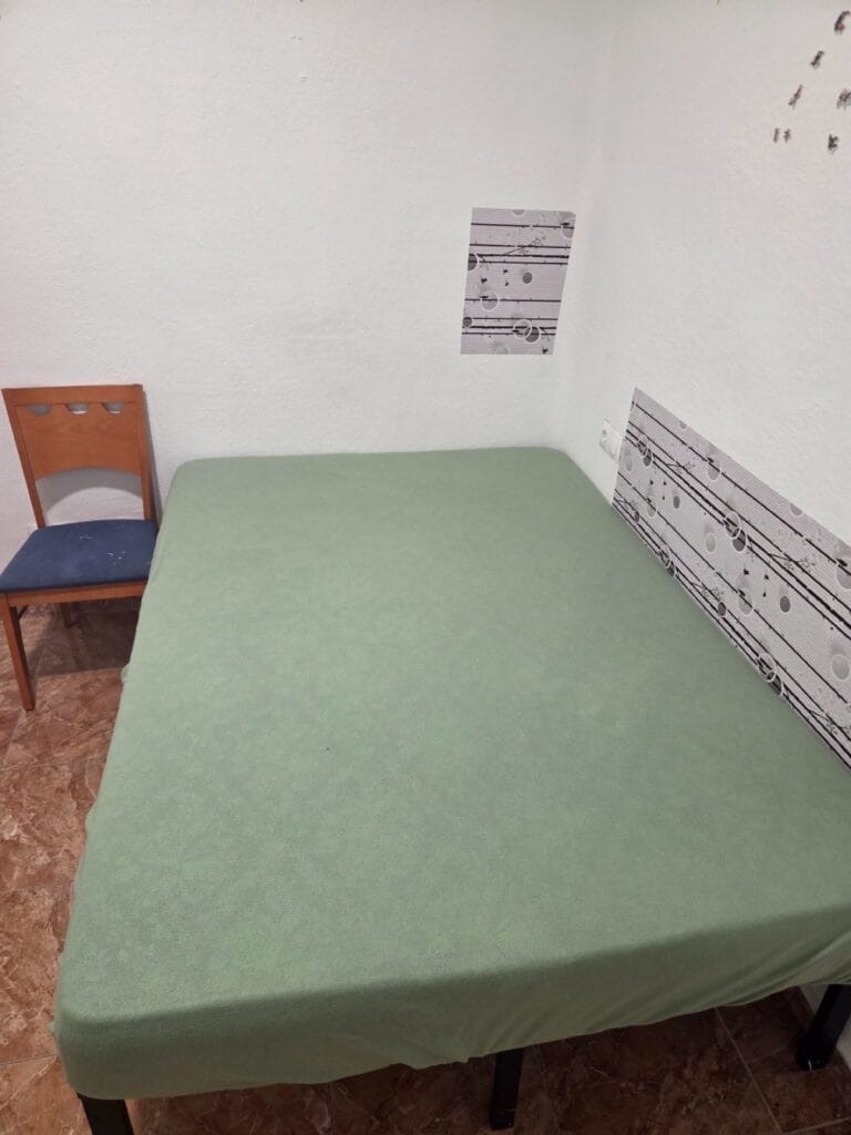 Habitación amplia y céntrica en avenida la plata — foto 3