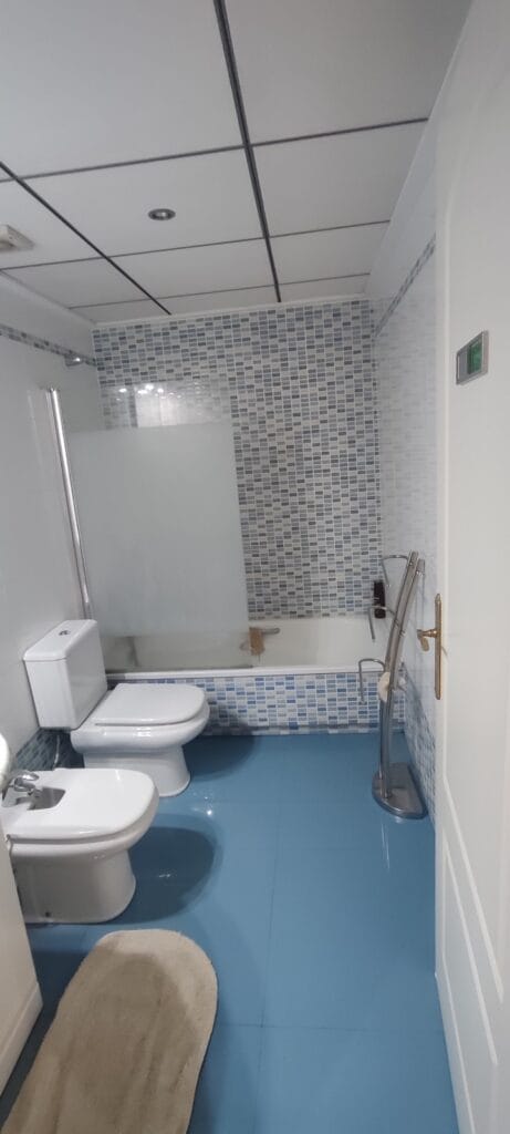 Pido de 3 habitaciones en centro de Alicante — foto 4