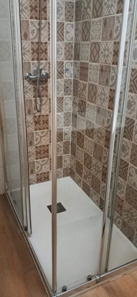 Se alquila habitación en Florida Portazgo 320 — foto 8