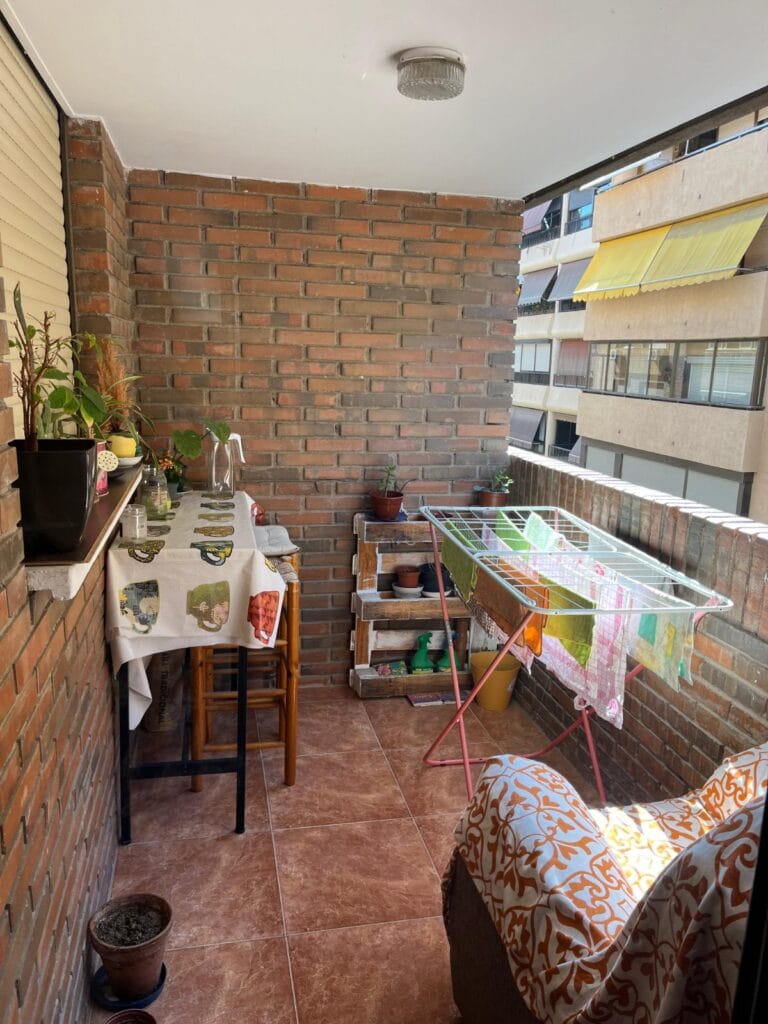 Habitación en el centro de Alicante desde el 1 de Octubre (buscamos compañera) — foto 3