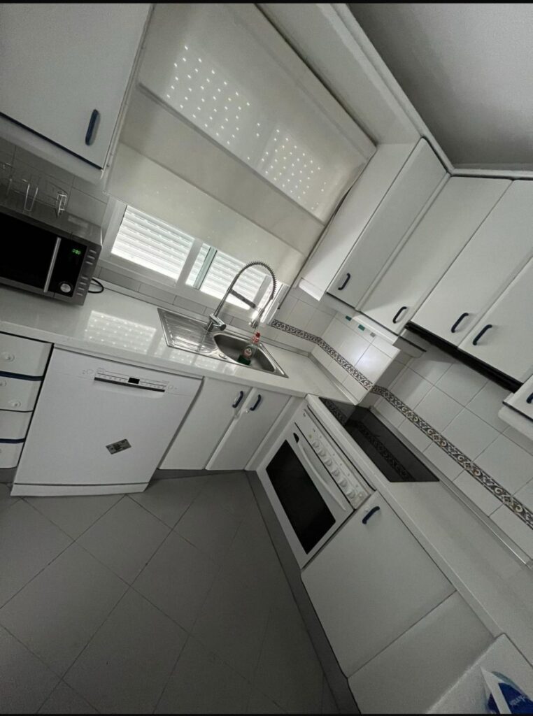 Alquiler habitación en calle Carril del Picón, Granada — foto 4