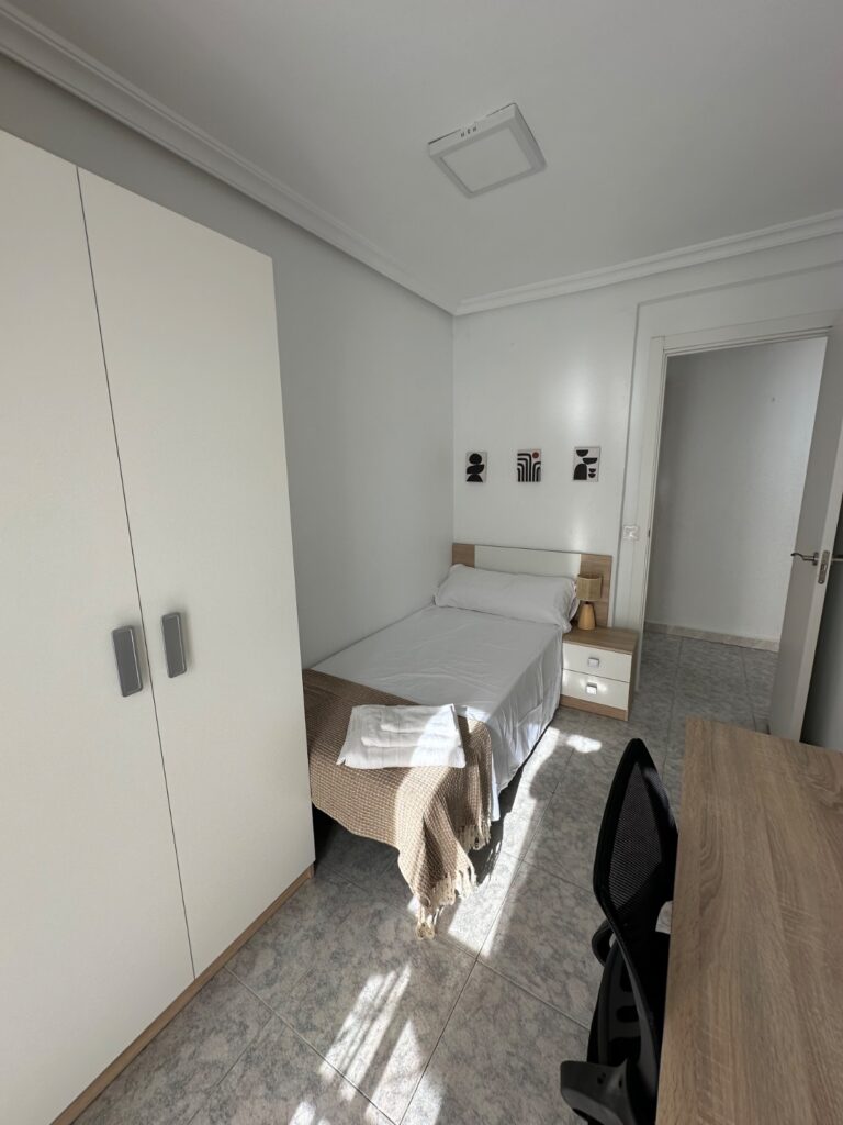Alquiler de habitaciones junto universidad