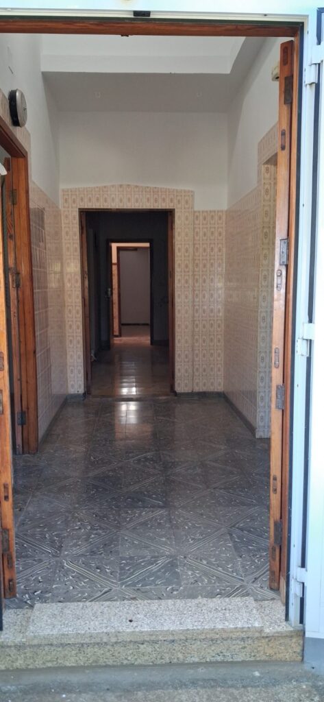 Casa y Terrenos en Santa María de Guía Gran Canaria 100% HABITABLE DESDE YA RECIEN SANEADA Y PINTADA!!!! — foto 5