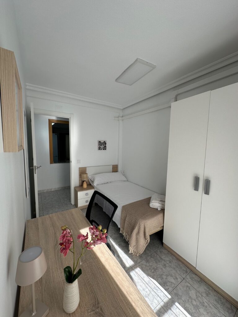 Alquiler de habitaciones junto universidad — foto 4