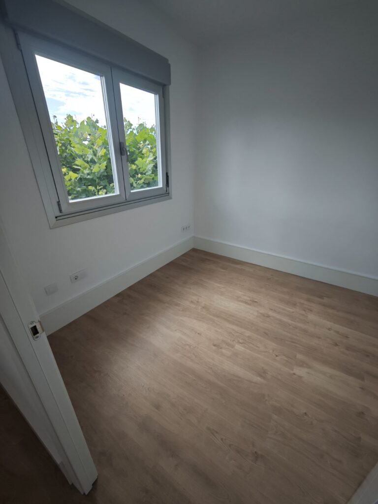 Casa con jardín y 4 habitaciones al lado de la playa de Canido Vigo — foto 8
