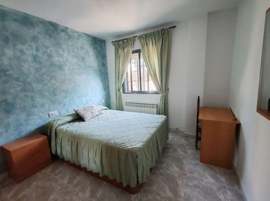 Alquilo habitaciones a Estudiantes en Béjar — foto 3