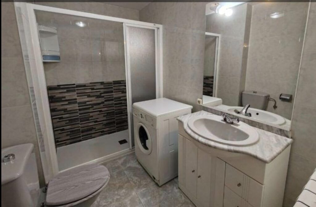 Alquilo habitaciones a Estudiantes en Béjar — foto 6