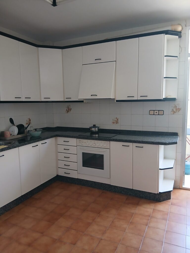 Alquilo habitación a mujer sola en Ejido — foto 6