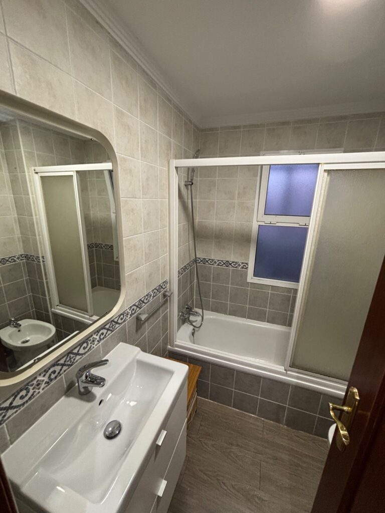 🏠 HABITACIÓN EN ALQUILER – LA TRINIDAD (MÁLAGA) — foto 5