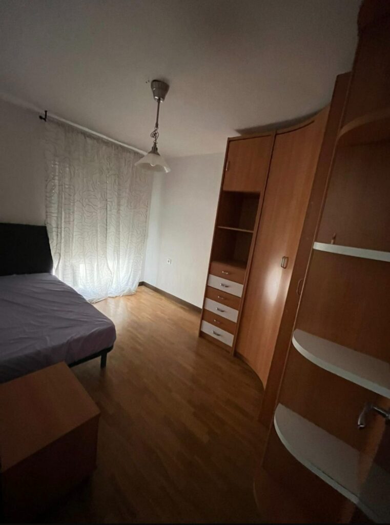 Alquiler habitación en calle Carril del Picón, Granada — foto 1