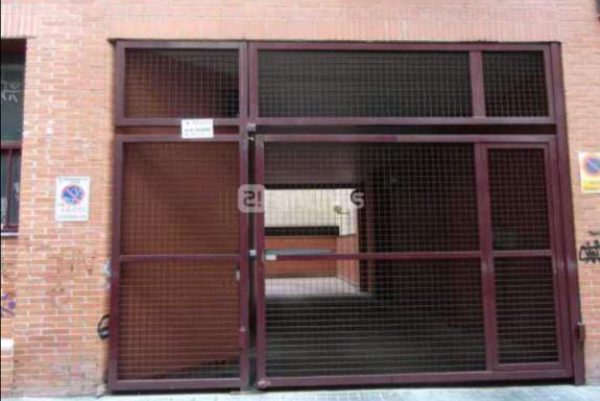 Alquiler de garajes para moto en Delicias — foto 1