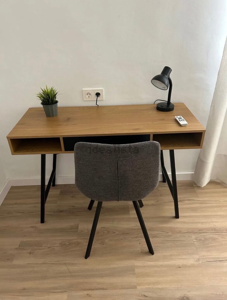 Habitación muy luminosa en piso compartido — foto 2