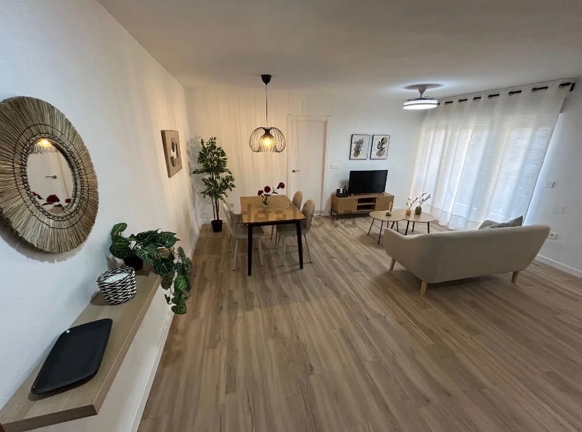 Habitación muy luminosa en piso compartido — foto 6